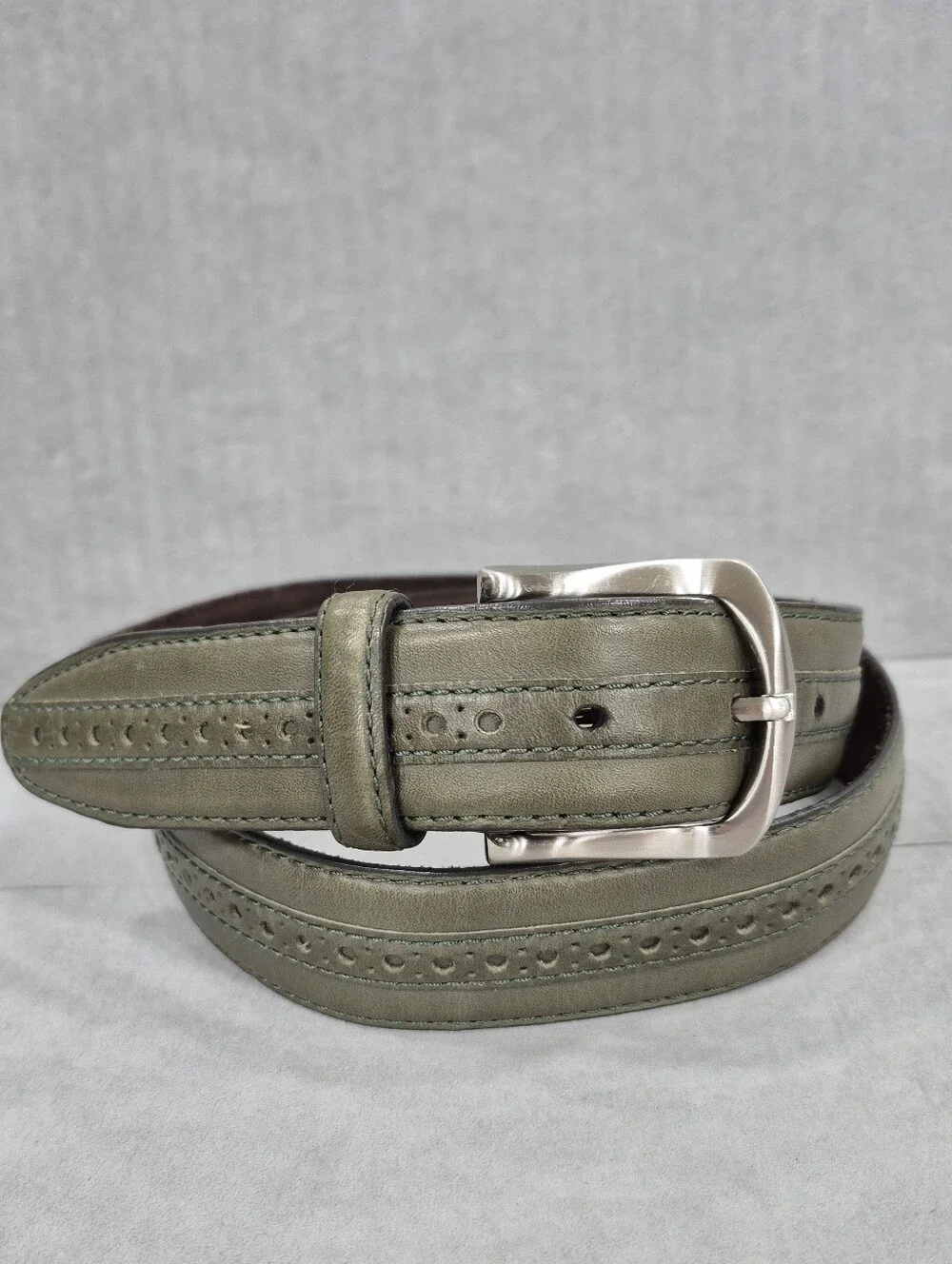 Cole Haan belt men's 36 sage green soft leather brushed silver buckle